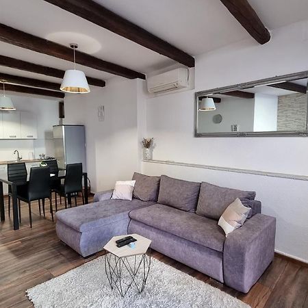 Апартаменти Apartman Ivo Novigrad  Екстер'єр фото